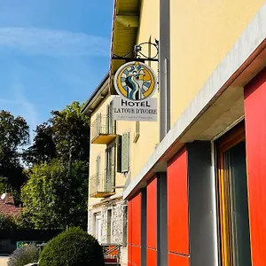 la-tour-divoire.hotels-rhonealpes.com/
